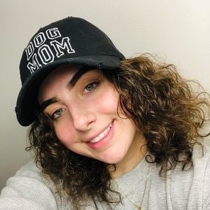 Meet your Posher, Marisa